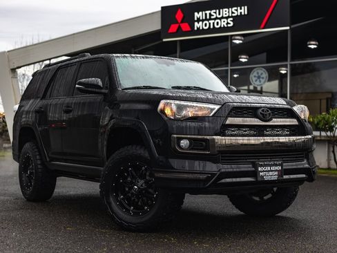 Used 2019 Toyota 4Runner Limited w/ Wilderness Package image 1