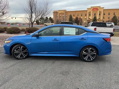 Used 2022 Nissan Sentra SR w/ Lighting Package image 5