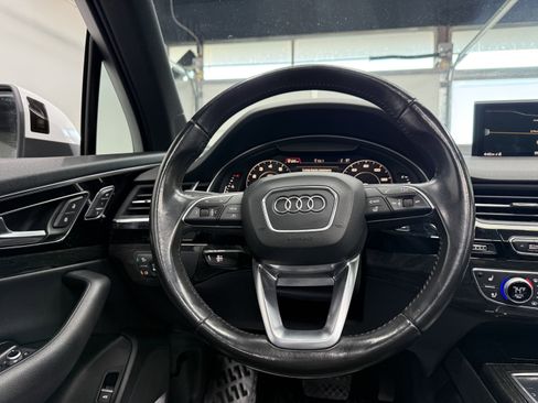 Used 2017 Audi Q7 3.0T Premium Plus w/ Premium Plus Package image 17