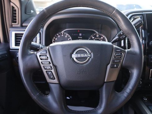 Used 2023 Nissan Titan Platinum Reserve w/ Moonroof Package AWD/4WD image 10