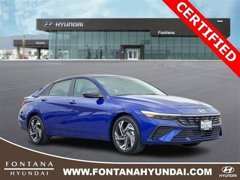 Certified 2025 Hyundai Elantra Sport image 1