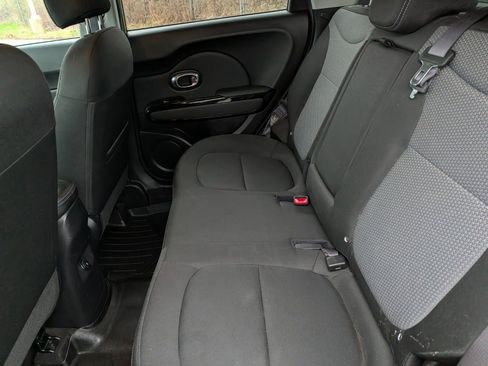 Used 2018 Kia Soul + w/ Audio Package image 26