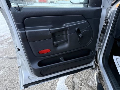Used 2004 Dodge Ram 1500 Truck ST w/ ST Value Group image 15