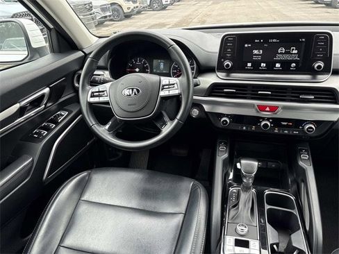 Used 2020 Kia Telluride S w/ S 8 Passenger Seating Package image 14