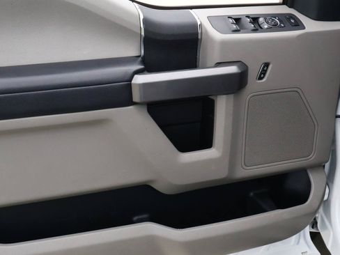 Used 2019 Ford F250 XLT w/ XLT Value Package AWD/4WD image 16
