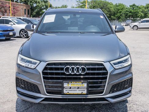 Used 2018 Audi Q3 2.0T Premium Plus w/ Premium Plus Package FWD image 2