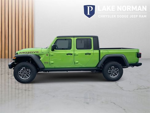 New 2025 Jeep Gladiator Mojave w/ Convenience Group image 6