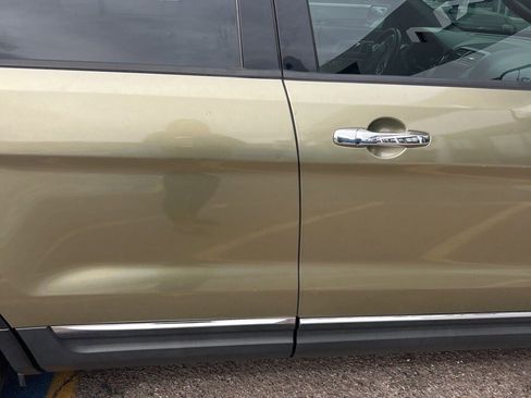 Used 2013 Ford Explorer XLT image 4