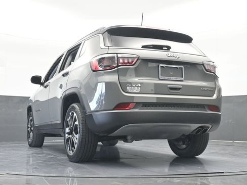 Used 2022 Jeep Compass Limited image 58