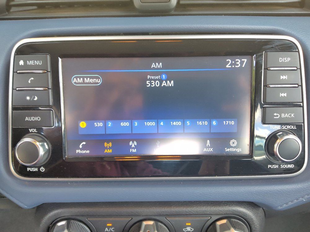Used 2023 Nissan Versa SV FWD image 25