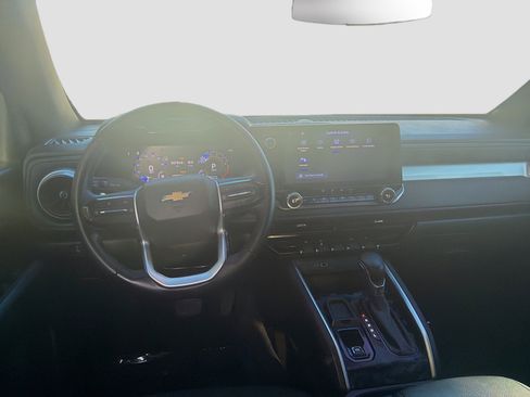 Used 2024 Chevrolet Colorado LT w/ LT Convenience Package image 21