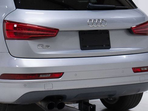 Used 2017 Audi Q3 2.0T Premium Plus w/ Premium Plus Package image 12