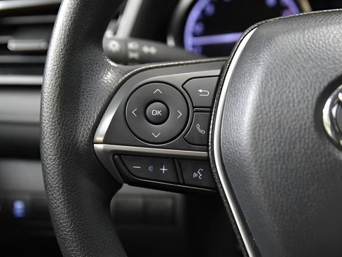 Used 2024 Toyota Camry LE w/ Convenience Package image 19