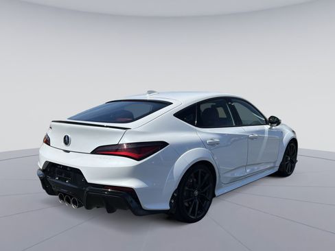 Certified 2025 Acura Integra Type S FWD image 9