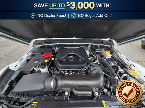 Used 2025 Jeep Wrangler Unlimited Sahara AWD/4WD image 25