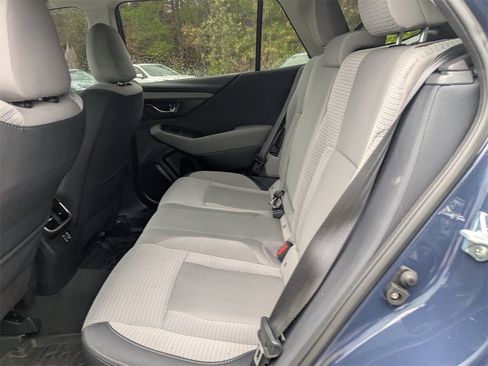 Used 2024 Subaru Outback Premium image 12