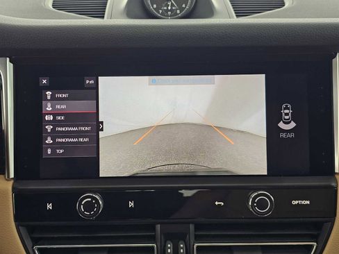 Used 2024 Porsche Macan S image 28