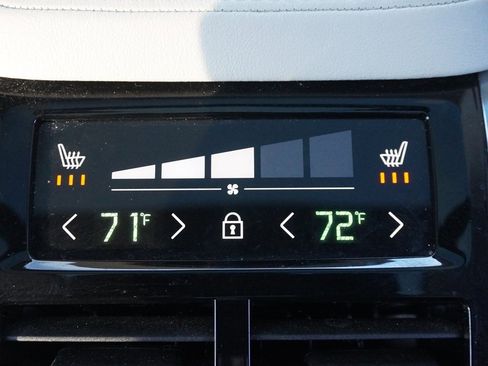 Used 2022 Volvo XC90 T6 Inscription w/ Advanced Package image 68