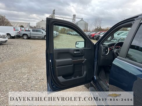 Used 2021 Chevrolet Silverado 1500 LT image 20