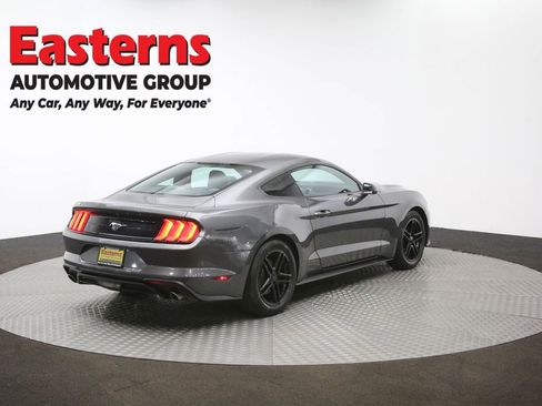 Used 2018 Ford Mustang Coupe image 38