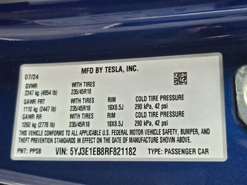 Used 2024 Tesla Model 3 Long Range AWD/4WD image 37