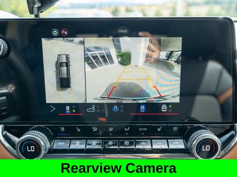 Used 2024 GMC Canyon AT4 w/ AT4 Premium Package AWD/4WD image 23