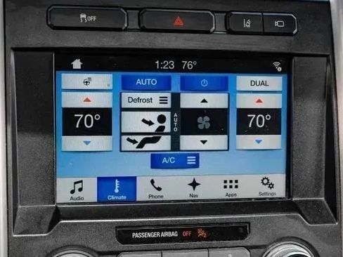 Used 2017 Ford F250 Platinum w/ Platinum Ultimate Package AWD/4WD image 37