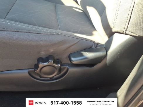 Used 2016 Toyota Tacoma TRD Sport AWD/4WD image 15