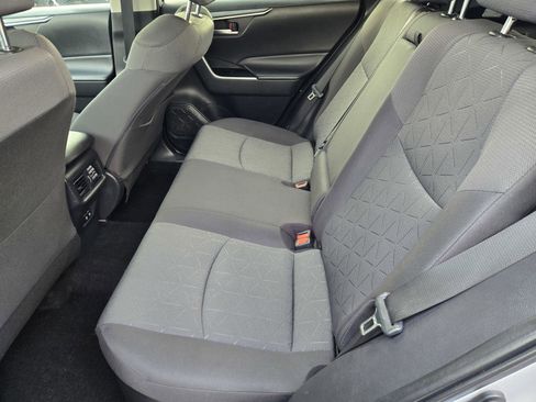 Used 2019 Toyota RAV4 XLE image 13