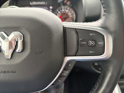 Used 2023 RAM 1500 Big Horn AWD/4WD image 7