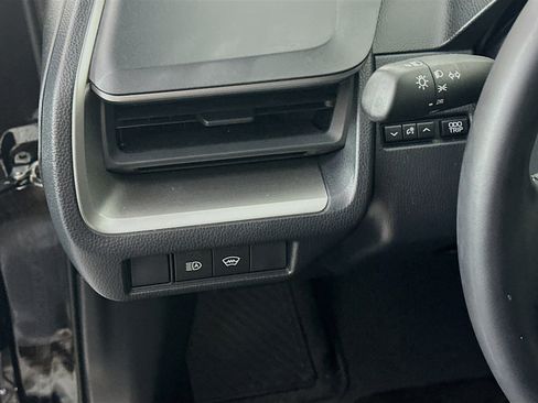 Used 2024 Toyota Prius LE image 16