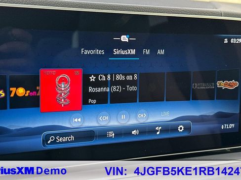 Used 2024 Mercedes-Benz GLE 450 4MATIC image 29