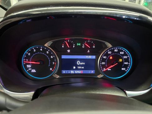 Used 2023 Chevrolet Traverse LT FWD image 20