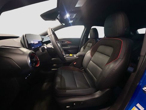 Used 2025 Chevrolet Equinox EV RS w/ Active Safety Package 3 image 18