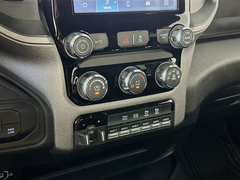 New 2026 RAM 2500 Tradesman AWD/4WD image 15
