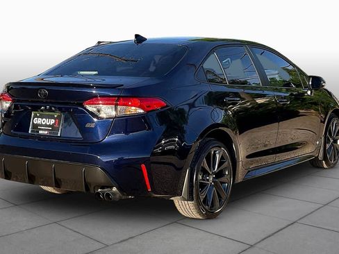 Used 2025 Toyota Corolla SE image 13