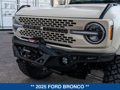 New 2025 Ford Bronco Badlands AWD/4WD image 16