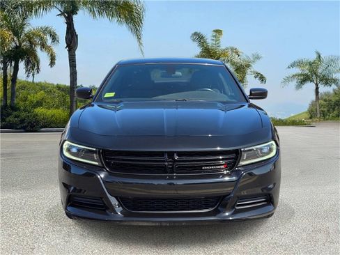 Used 2023 Dodge Charger SXT RWD image 3