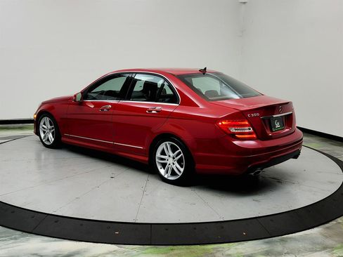 Used 2014 Mercedes-Benz C 300 4MATIC Sedan w/ Premium 1 Package image 7