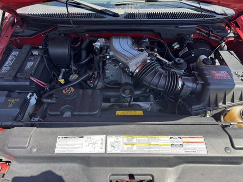 Used 2000 Ford F150 Lightning image 8