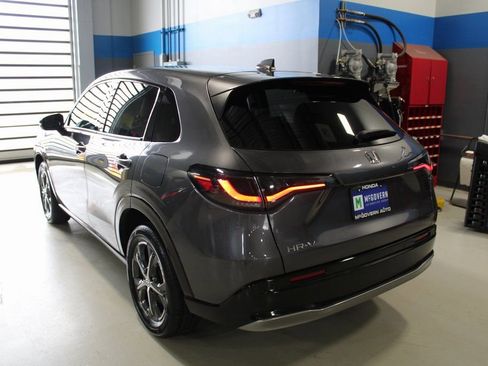 Used 2023 Honda HR-V EX-L image 40