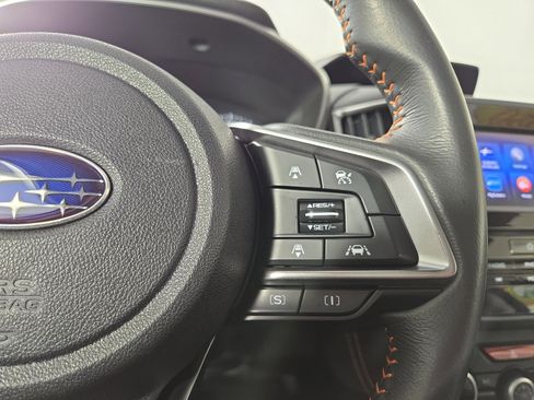 Used 2020 Subaru Crosstrek 2.0i Premium w/ Moonroof Package 2 image 16