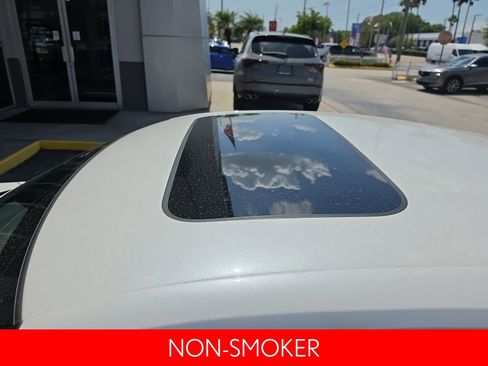 Used 2023 Acura Integra image 6