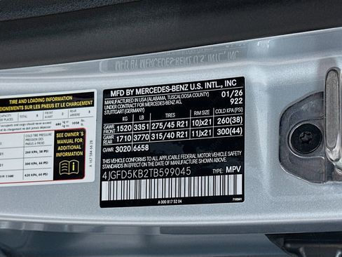 New 2026 Mercedes-Benz GLE 450 4MATIC Coupe image 34