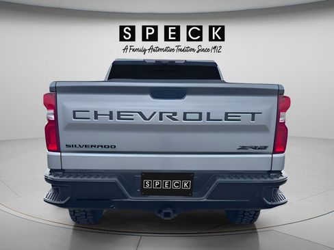 Used 2024 Chevrolet Silverado 1500 ZR2 w/ Technology Package AWD/4WD image 3