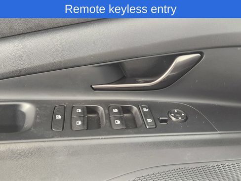 Used 2022 Hyundai Elantra N FWD image 17