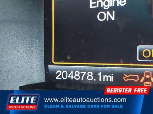 Used 2017 Ford Explorer Sport w/ Equipment Group 401A AWD/4WD image 30