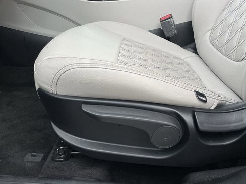 New 2026 Hyundai Tucson SE image 25