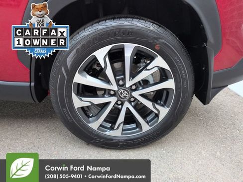 Used 2025 Toyota Corolla Cross XLE AWD/4WD image 31
