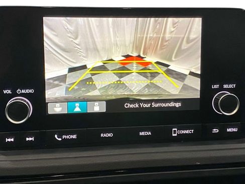Used 2025 Honda Accord LX image 28